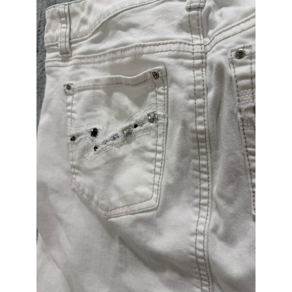 White House Black Market Denim Mini Skirt Women Size 2 White Floral Stretch - Picture 9 of 13